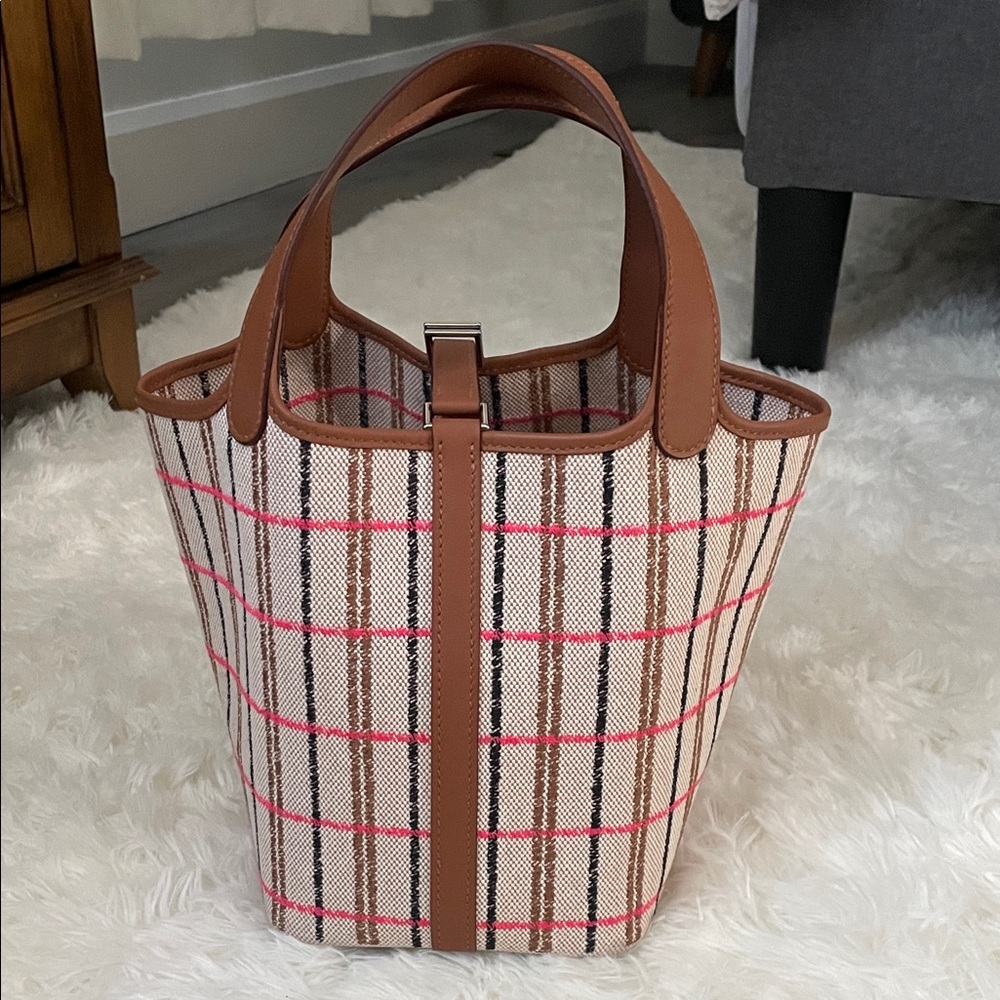 Hermes Tan and White Checkered Tote Bag - Picture 13 of 14
